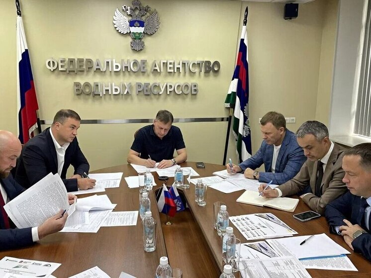 Губернатор Хоценко и глава Росводресурсов Кириллов обсудили Красногорский гидроузел