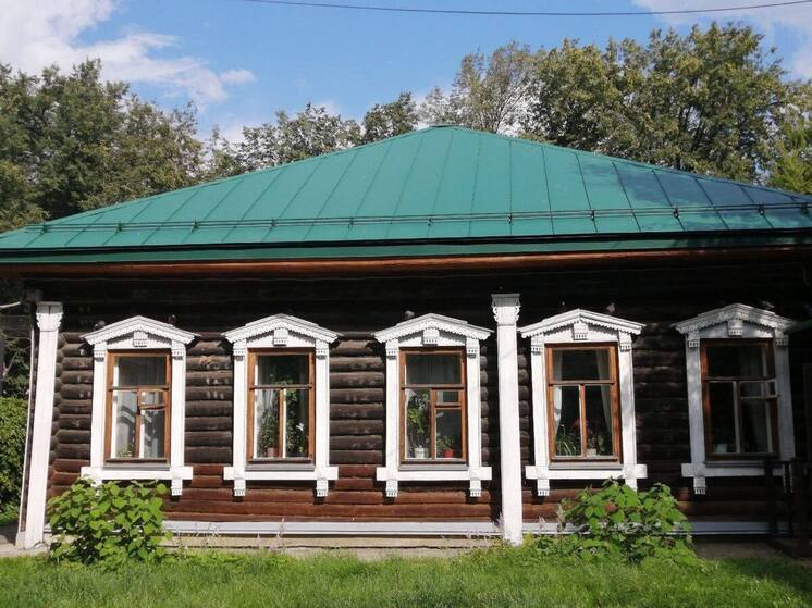 В Ярославле отремонтировали крышу музея Богдановича
