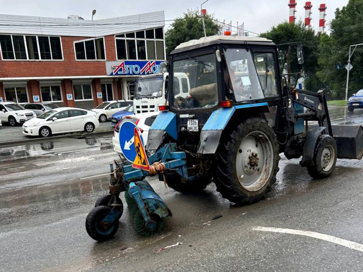 Дорожные службы Владивостока ликвидируют последствия непогоды