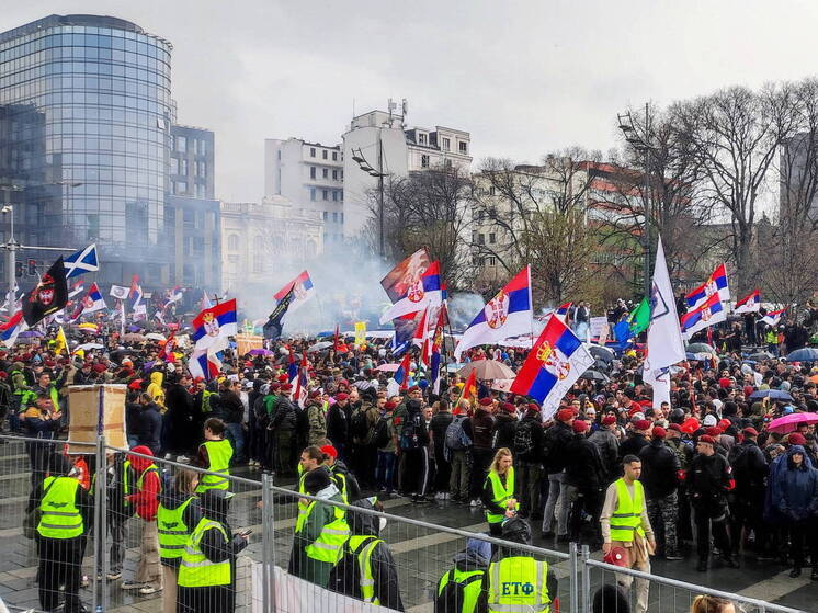 Посол Боцан-Харченко предупредил о рисках насилия в Сербии на осенних митингах