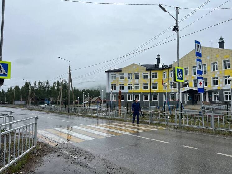 В районе Бурятии по представлению прокуратуры восстановили дорожную разметку и установили знаки