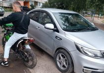 В Йошкар-Оле автоинспекторы оперативно установили несовершеннолетнего питбайкера, скрывшегося с места ДТП.