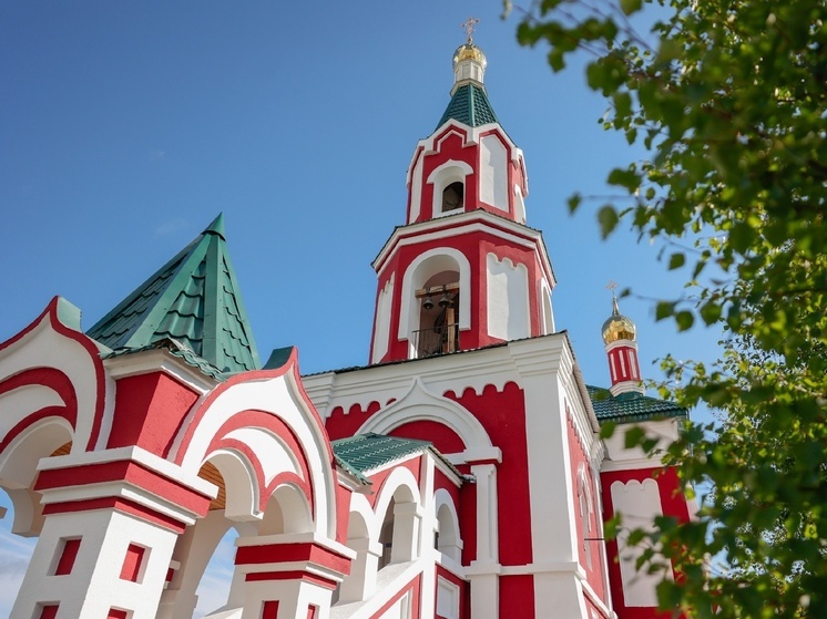 Православные храмы преображаются в Лабытнанги и Харпе
