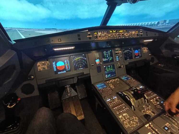 Ощути себя пилотом Boeing A320 в Новосибирске