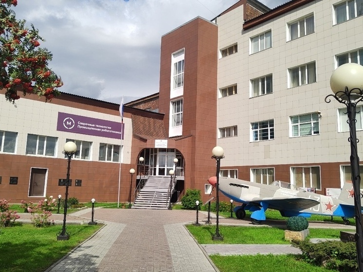 Продажу энергетиков запретят с 1 сентября у социальных объектов