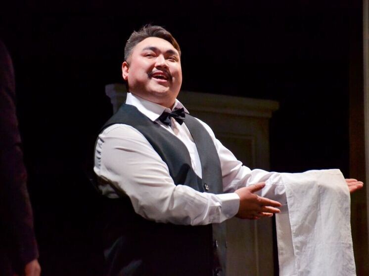 Хакасского артиста удостоили государственной стипендии Правительства России