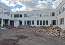 Власти рассказали о ходе капитального ремонта Образцовской школы в Орловском муниципальном округе