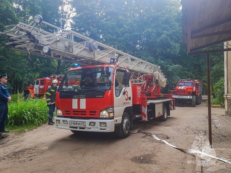 В Смоленске на Автозаводской горела квартира