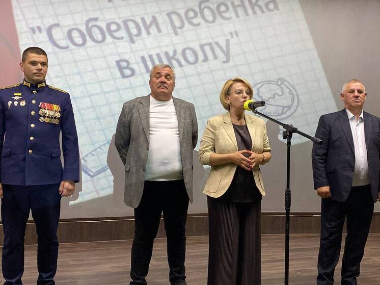 Тамбовский город Рассказово объединился ради будущего первоклассников на акции «Собери ребенка в школу»
