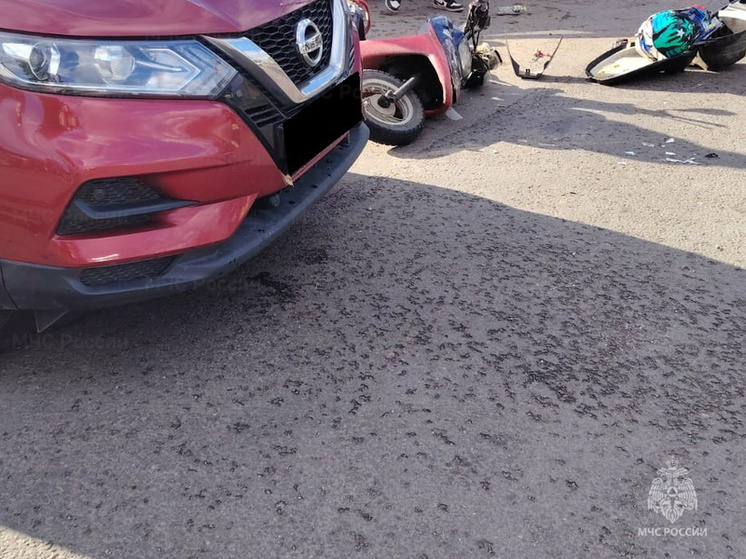 Восемнадцатилетний скутерист сломал таз Боровском районе