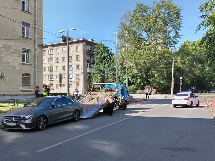 Новгородец отправится в колонию за гибель ребенка под колесами эвакуатора