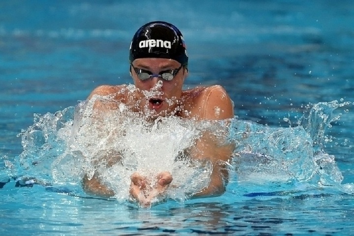 Чурсин рассказал, что видел скопление медуз во время заплыва через Босфор