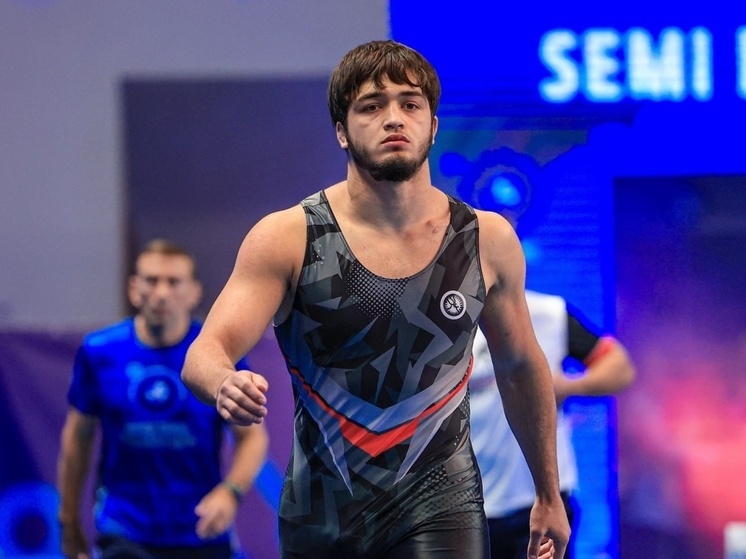  Дагестанский борец греко-римского стиля выиграл серебро первенства мира