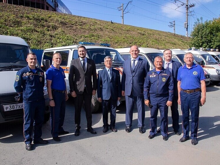 Александр Карелин встретился с сотрудниками МКУ «Служба аварийно-спасательных работ и гражданской защиты»