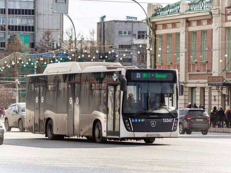 В Новосибирске растёт популярность муниципального транспорта