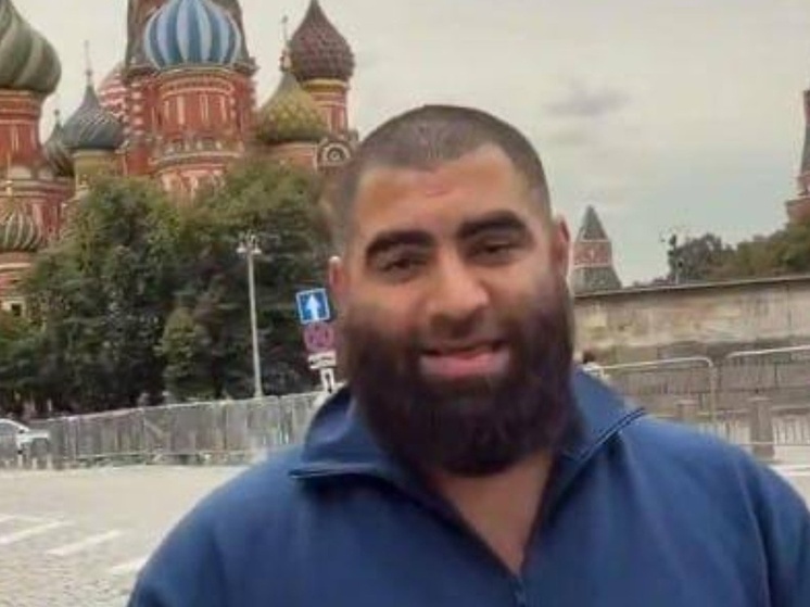 История с блогером Арсеном Маркаряном, имеющим армянские корни, вновь обнажила тяжелый вопрос российской реальности: что сильнее в нашей стране — закон или влияние диаспор? За последние годы выстроилась привычная схема: «свои» практически всегда оказываются под защитой