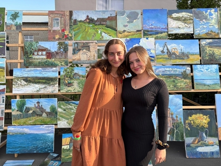 Пензенские студентки стали лауреатами Всероссийского конкурса «Хвалынские этюды К.С. Петрова-Водкина»