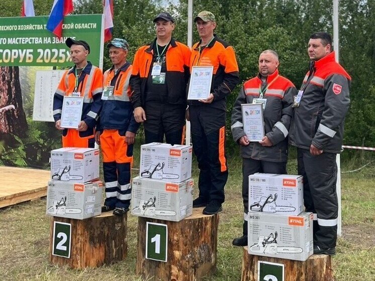 Определены лучшие лесорубы Тамбовской области на конкурсе профмастерства