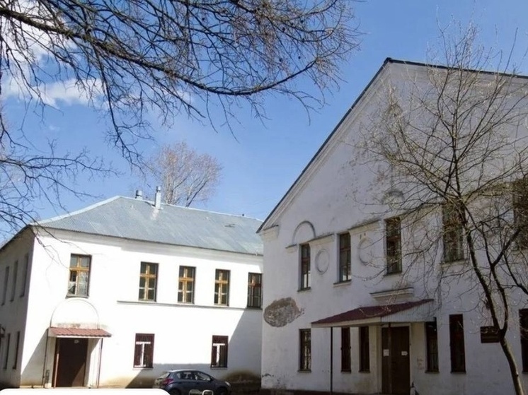 Роддом на улице Чернышевского в Вологде закрывают на обработку