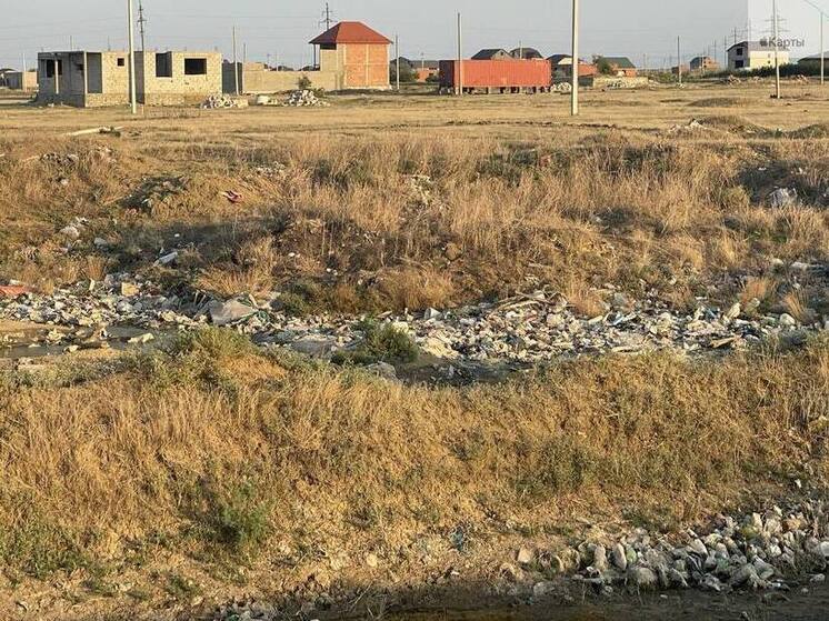 В Каспийске выявлена новая свалка рядом с недавно рекультивированной территорией