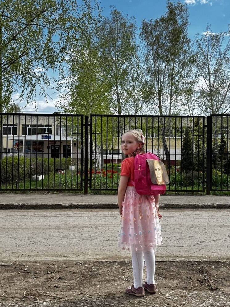 Подготовка к школе — важный и порой непростой этап в жизни семьи, особенно если ребёнок делает свои первые шаги в мире знаний
