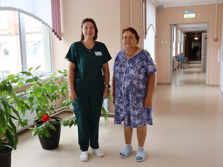 В ходе работы Поезда здоровья в курском селе Красниково в Пристенском районе к медицинским специалистам обратилась женщина с жалобами на ощущение жжения в области груди, общую слабость и затруднённое дыхание