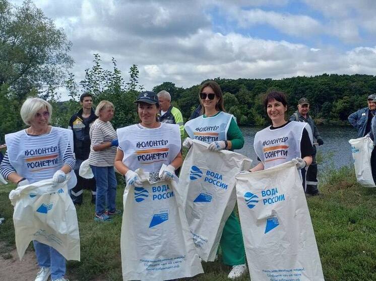 В Курской области прошла эко-акция «Вода России»