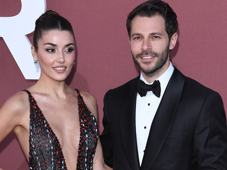 Турецкая актриса Эрчел и миллиардер Сабанджи расстались после трёх лет отношений