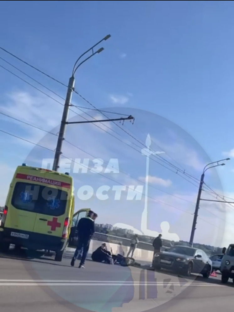 На Сурском мосту в Пензе произошло ДТП с участием мотоцикла, автобуса и легковушки