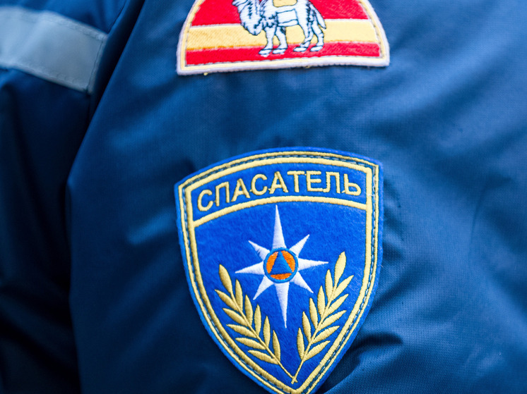 Челябинские спасатели помогли травмированной участнице фестиваля скалолазания