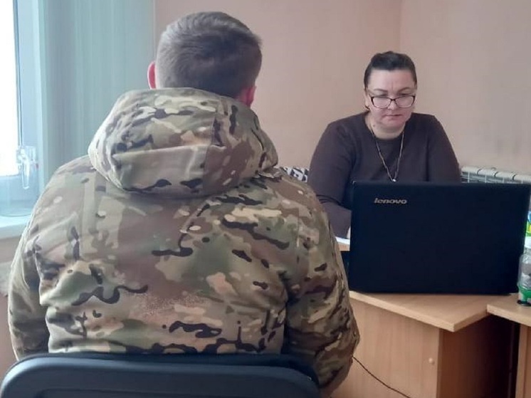 Каждому — опора: в Алтайском крае кураторы помогают семьям участников СВО
