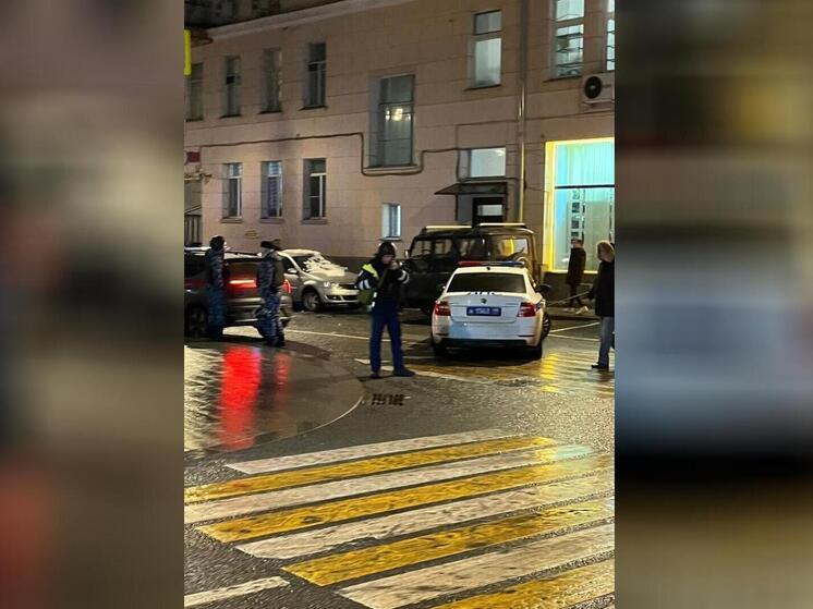 Одна из бутылок, брошенных поджигателем в АЗС, не разбилась