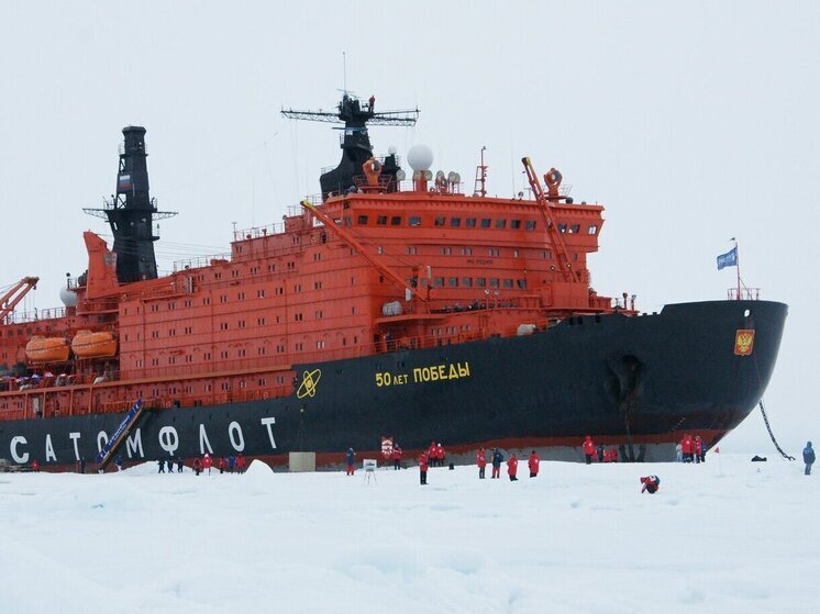 Школьница из Кыргызстана покорила Северный полюс