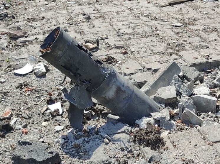 На левобережье Киева на фоне воздушной тревоги раздались взрывы