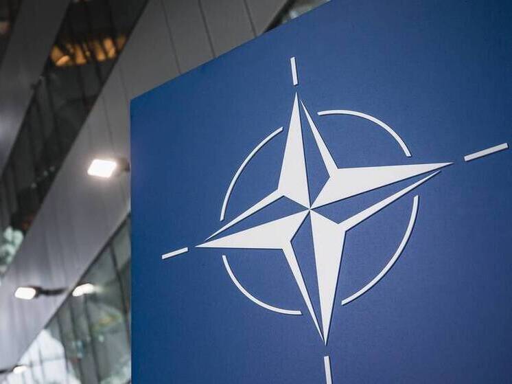 Страны НАТО провели операцию по поиску якобы российской подлодки