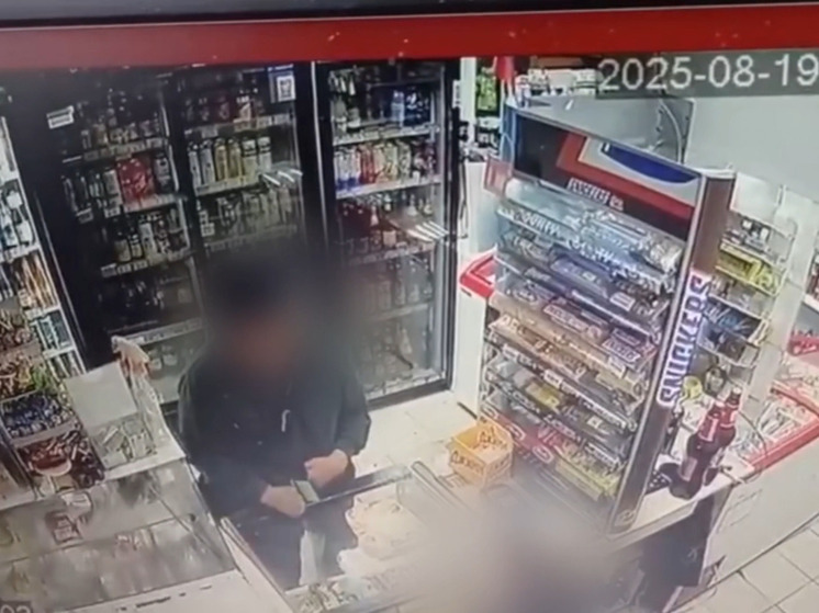 В Улан-Удэ мужчина украл 8 тысяч рублей с найденной банковской карты
