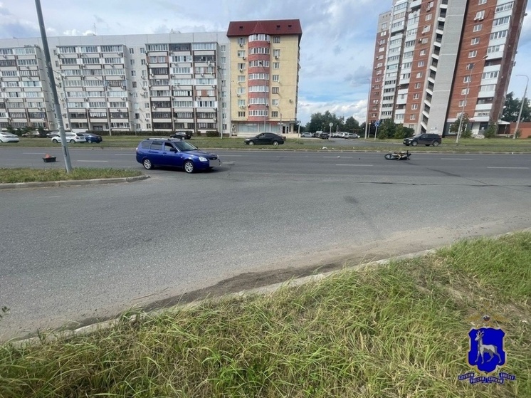 51-летний мотоциклист влетел в «Приору» в среду в Автозаводском районе Тольятти