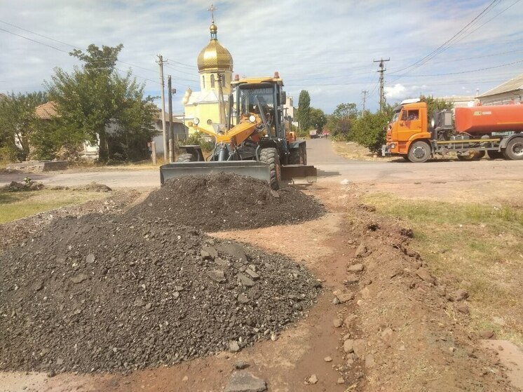В Скадовске Херсонской области ведутся работы по ремонту улицы Будённого
