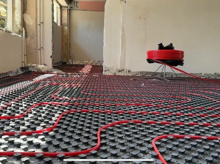 Югорчане продолжают реконструкцию детсада в Макеевке ДНР