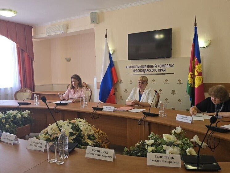 Пострадавшим от засухи аграриям Кубани готовят программу льготного кредитования