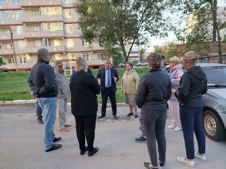 В Калуге заменили трубу в роднике