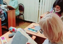 Благотворительная организация "Милосердие" поддержала начинание общественных деятелей Липецка, предложивших новый способ борьбы с депрессией и тревожными расстройствами у пациентов с рассеянным склерозом путем творческой активности.