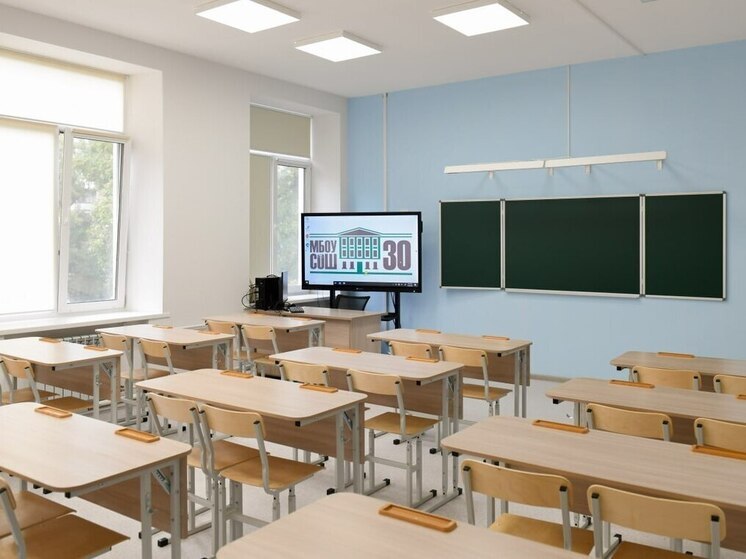 Коновалов отчитался о готовности 185 школ к учебному году, но забыл про Аскизский недострой