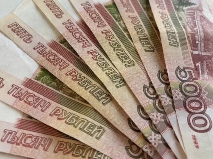 В Новосибирске учителям планируют поднять зарплаты в ноябре 2025 года