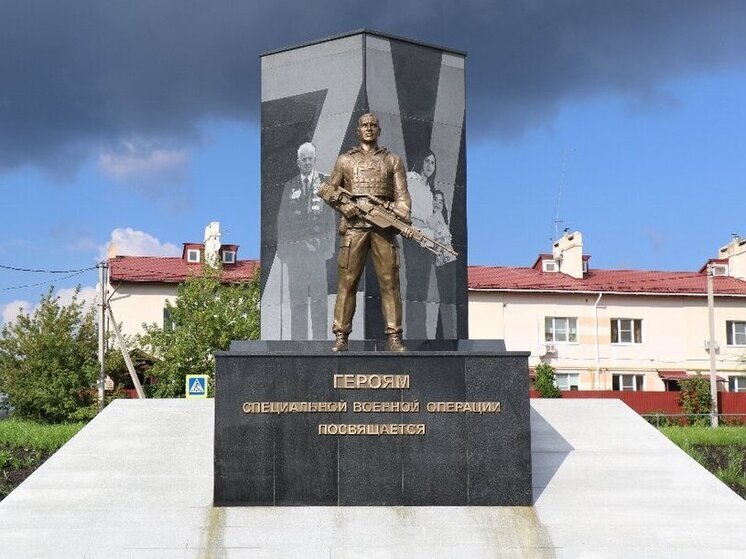 Памятник героям СВО откроют в Сосновском районе