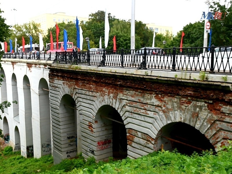 Каменный мост в Калуге обновят и передадут городу