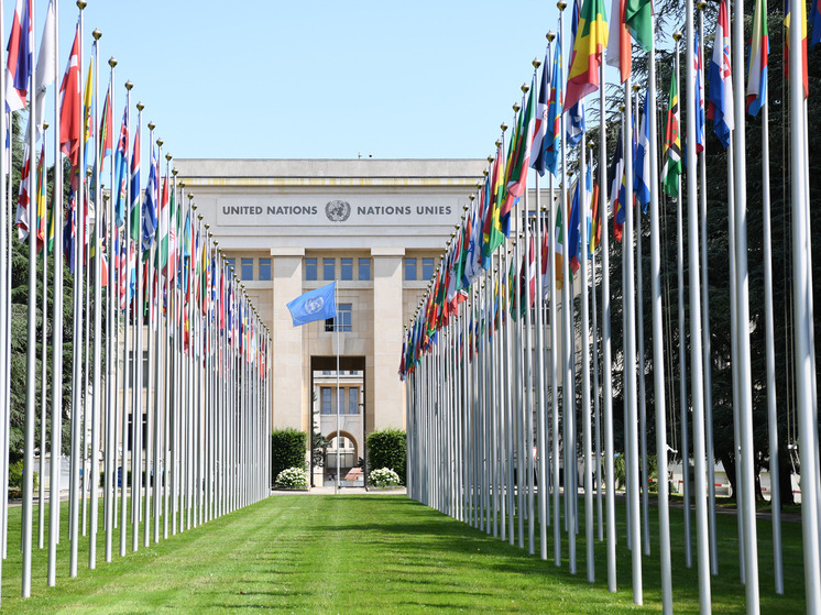 СБ ООН подтвердил, что евротройка запросила восстановление санкций против Ирана