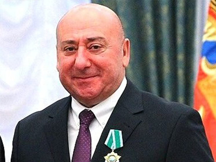 Задержанный бывший директор Сатиры Мамедали Агаев в свое время входил в пятерку самых сильных театральных директоров Москвы
