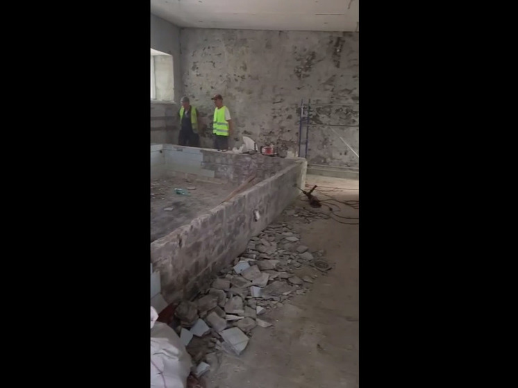 Михаил Миненков: более 7 млн рублей выделено на ремонт бассейнов в Невинномысске