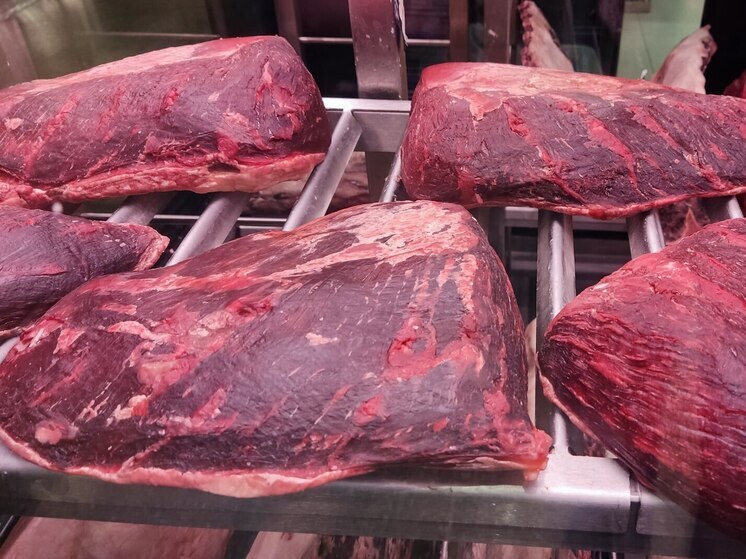 В Хакасии нашли больше 180 килограммов мясной продукции сомнительного качества